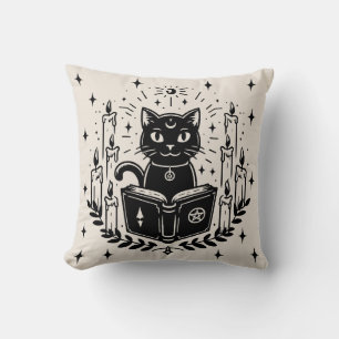 Schwarze Katze liest Buch Gruselig Kissen