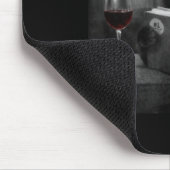 Schwarze Katze liest Buch Lustiges Retro-Katzenfot Mousepad (Ecke)