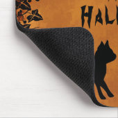 Schwarze Katze mit Bat, glückliches Halloween Mousepad (Ecke)