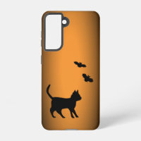 Schwarze Katze mit Bat