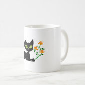 Schwarze Katze mit Blume Kaffeetasse (VorderseiteRechts)