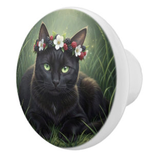Schwarze Katze mit Brombeer- und Blütenkrone Keramikknauf