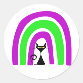 Schwarze Katze mit Halloween-farbenem Regenbogen Runder Aufkleber