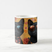 Schwarze Katze mit Herz-Rose Valentinstag Kaffeetasse (Mittel)