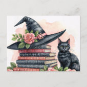 Schwarze Katze mit Hexenhut und Büchern Postkarte (Vorderseite)