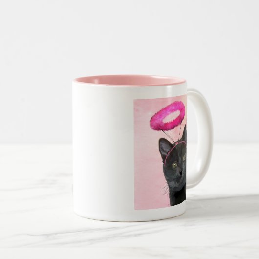 Schwarze Katze mit rosa Engel Halo Zweifarbige Tasse (VorderseiteRechts)