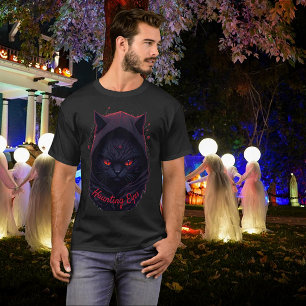 Schwarze Katze mit roten Augen in schwarzer Hoodie T-Shirt