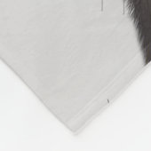 Schwarze Katze mit Teekanne und Eule Fleecedecke (Ecke)