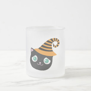 Schwarze Katze mit traurigen Augen und weißem Hut Mattglastasse