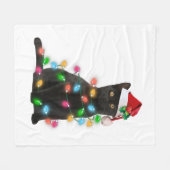 Schwarze Katze mit Weihnachtsbeleuchtung der Weihn Fleecedecke (Vorderseite (Horizontal))