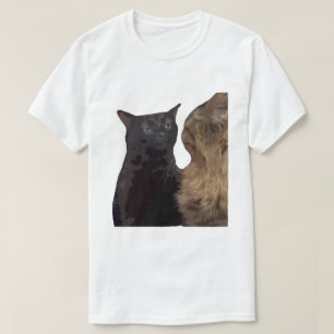 Schwarze Katze starrt ins Leere T-Shirt
