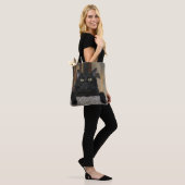 Schwarze Katze Tasche (Am Model)