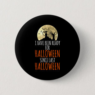 Schwarze Katze toter Baum bereit für Halloween Button