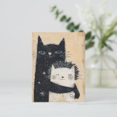 Schwarze Katze umarmt einen Igel Postkarte (Stehend Vorderseite)