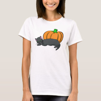 Schwarze Katze und Kürbis T-Shirt