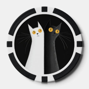 Schwarze Katze und weiße Katzen auf Schwarz Pokerchips