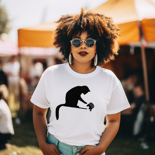 Schwarze Katze wirft Republikaner vom Tisch T-Shirt