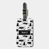 Schwarze Katzen auf Laptops Gepäckanhänger (Vorderseite vertikal)