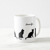 Schwarze Katzen Silhouetten personalisiert Kaffeetasse (VorderseiteRechts)