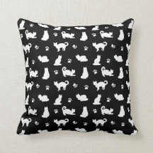 Schwarze Katzen und Paw-Prinzen weiß