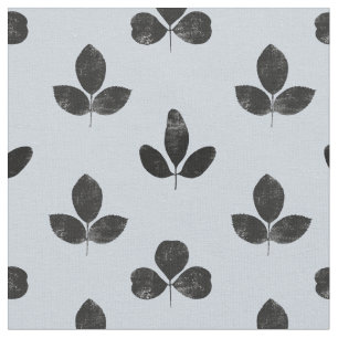 Schwarze Klee auf blass Dusty Blue Stoff