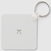 Schwarze Kokette Minimalistische Elegante 50. Gebu Schlüsselanhänger (Rückseite)