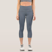 Schwarze Koralle (feste Farbe) Capri Leggings (Vorderseite)