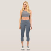 Schwarze Koralle (feste Farbe) Capri Leggings (Vorderseite)