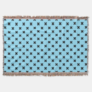 Schwarze Kreuzstiche auf Babyblau Decke