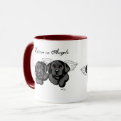 Schwarze Labrador-Engel (Regenbogen-Brücke) Tasse (Vorderseite Links)