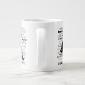 Schwarze Labrador-Merkmal-Tasse Jumbo-Tasse (Rückseite)