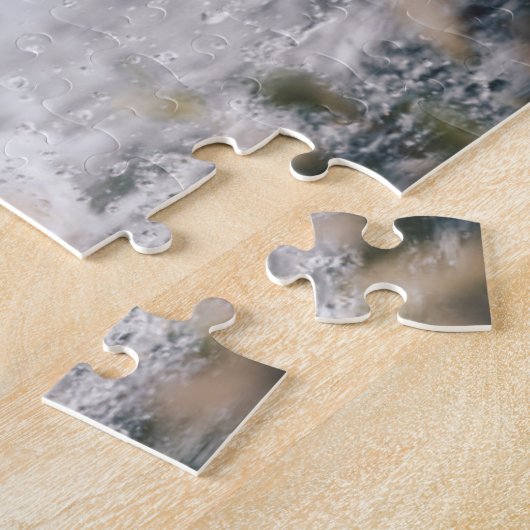 Schwarze Labrador-Plays holen Wasser Puzzle (Seite)