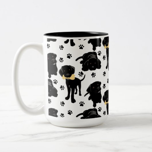 Schwarze Labrador Retriever Welpen Zweifarbige Tasse (Links)