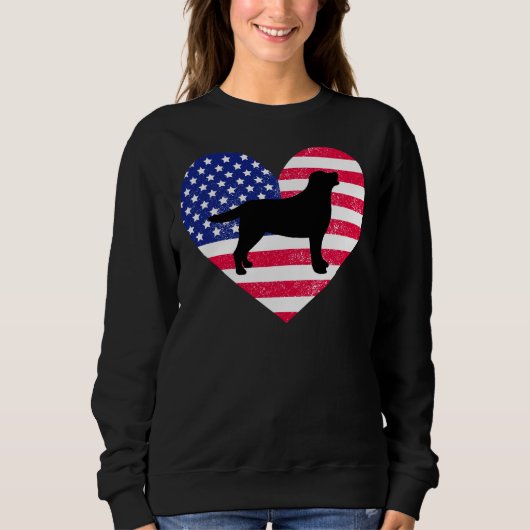 Schwarze Labrador-Silhouette und unser Herz Sweatshirt (Vorderseite)