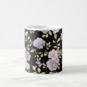 Schwarze Lavendelblüten mit Röte Kaffeetasse (Mittel)