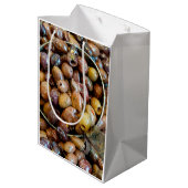 Schwarze Leccino Olive Mittlere Geschenktüte (Rückseite Schrägansicht)