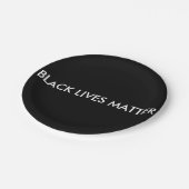Schwarze Lives Matter Paper Plate, BLM Pappteller (Schrägansicht)