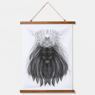 Schwarze Löwe mit Antlerkrone und Monogramm Wandteppich Mit Holzrahmen