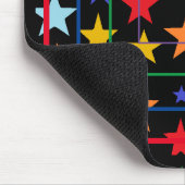 Schwarze Maus mit farbigen Sternen überall Mousepad (Ecke)