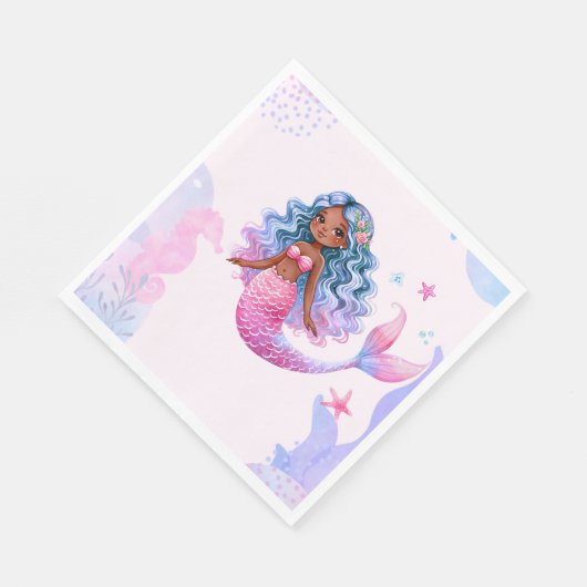 Schwarze Meerjungfrau mit rosa Schwanz unter Wasse Serviette (Ecke)