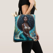 Schwarze Meerjungfrau Tasche (Von Nahem)
