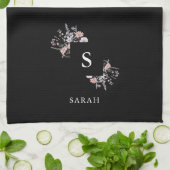 Schwarze Monogramm erste moderne Mama Tee Disc Geschirrtuch (Gefaltet)