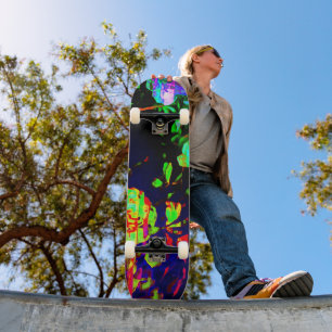Schwarze Neon Floral Print Skateboard