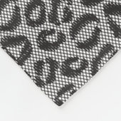 Schwarze Nettospitze mit Leopardmuster auf Weiß Fleecedecke (Ecke)