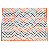 Schwarze Orange Chevron-Zickzack Große Geschenktüte (Vorderseite)