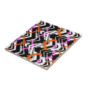 Schwarze, orange und rosa Hand gezeichnetes Fliese (Seite)