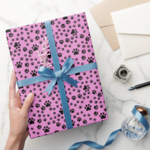 Schwarze Paw Prints auf Bubblegum Pink Geschenkpapier