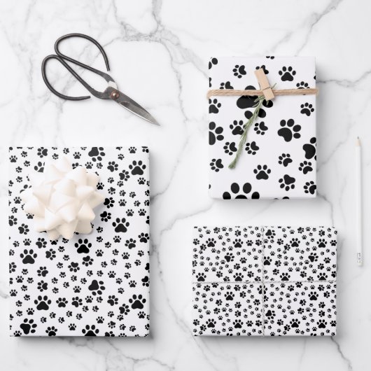 Schwarze Paw-Prints auf Weiß Geschenkpapier Set (Vorderseite)