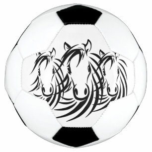 Schwarze Pferdeköpfe Fußball