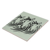 Schwarze Pferdeköpfe grün Fliese (Seite)